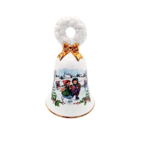 Porcelain Bell Avon Christmas 1986 Wreath Handle Vintage 5 Inch Holiday Scene - Picture 1 of 15